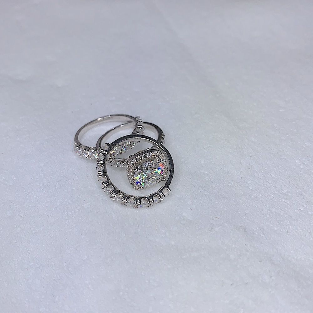 4ct tw square halo round brilliant bridal ring set - Picture 10 of 12